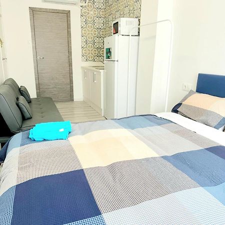 Apartamentos Aeropuerto Valencia Манісес Екстер'єр фото